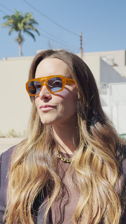 Chelsea Caramel Blue